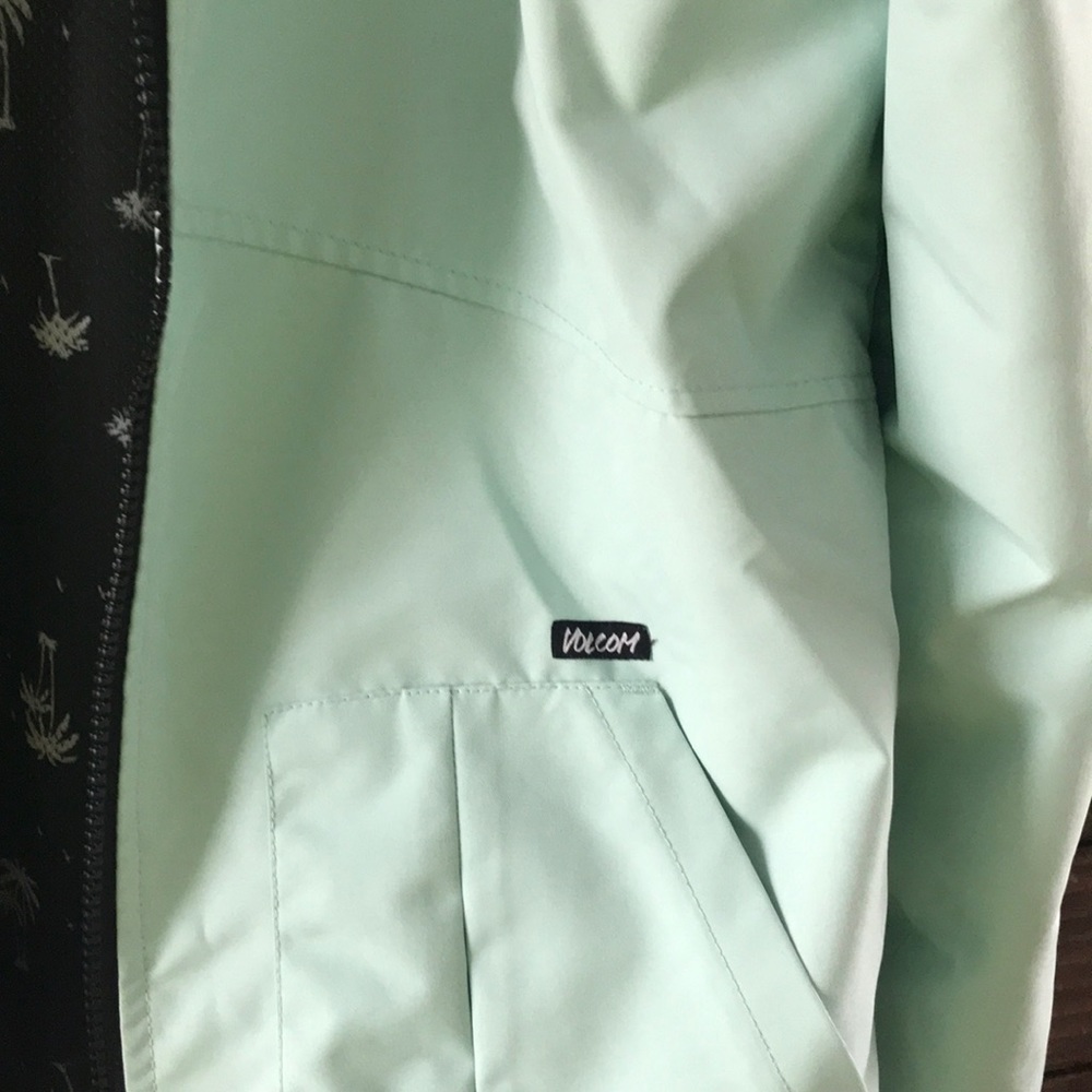 Volcom Jacket - image 2